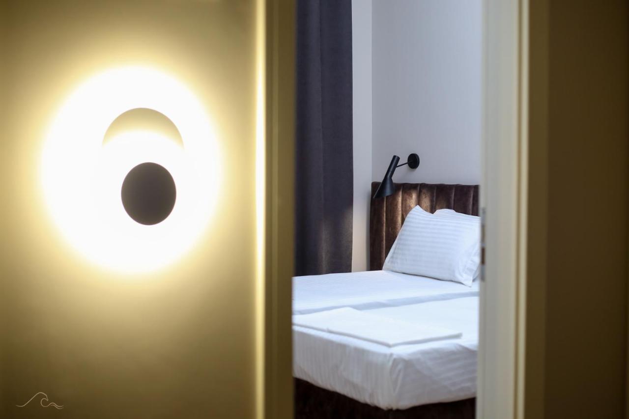 Hotel Libertas Vlorë Εξωτερικό φωτογραφία