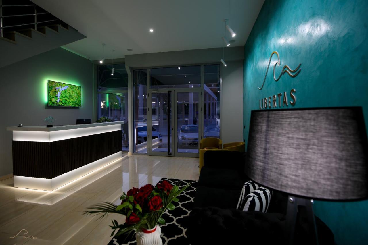 Hotel Libertas Vlorë Εξωτερικό φωτογραφία