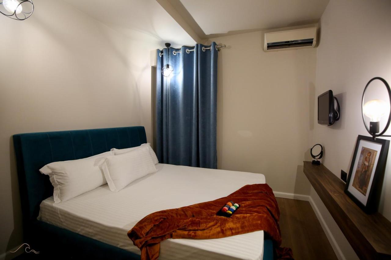 Hotel Libertas Vlorë Εξωτερικό φωτογραφία