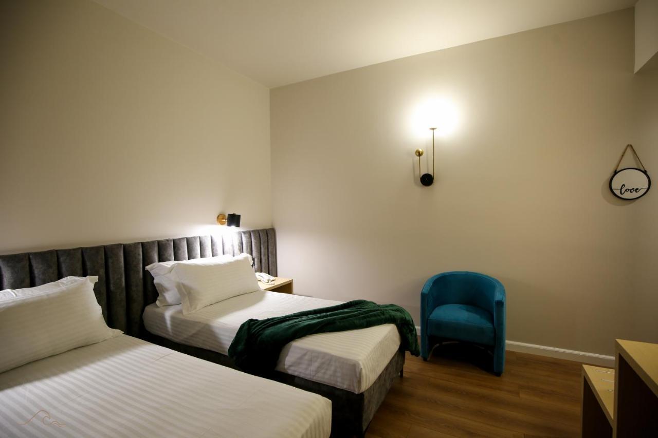 Hotel Libertas Vlorë Εξωτερικό φωτογραφία
