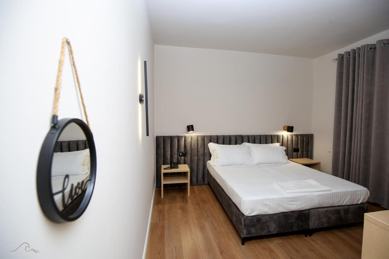 Hotel Libertas Vlorë Εξωτερικό φωτογραφία