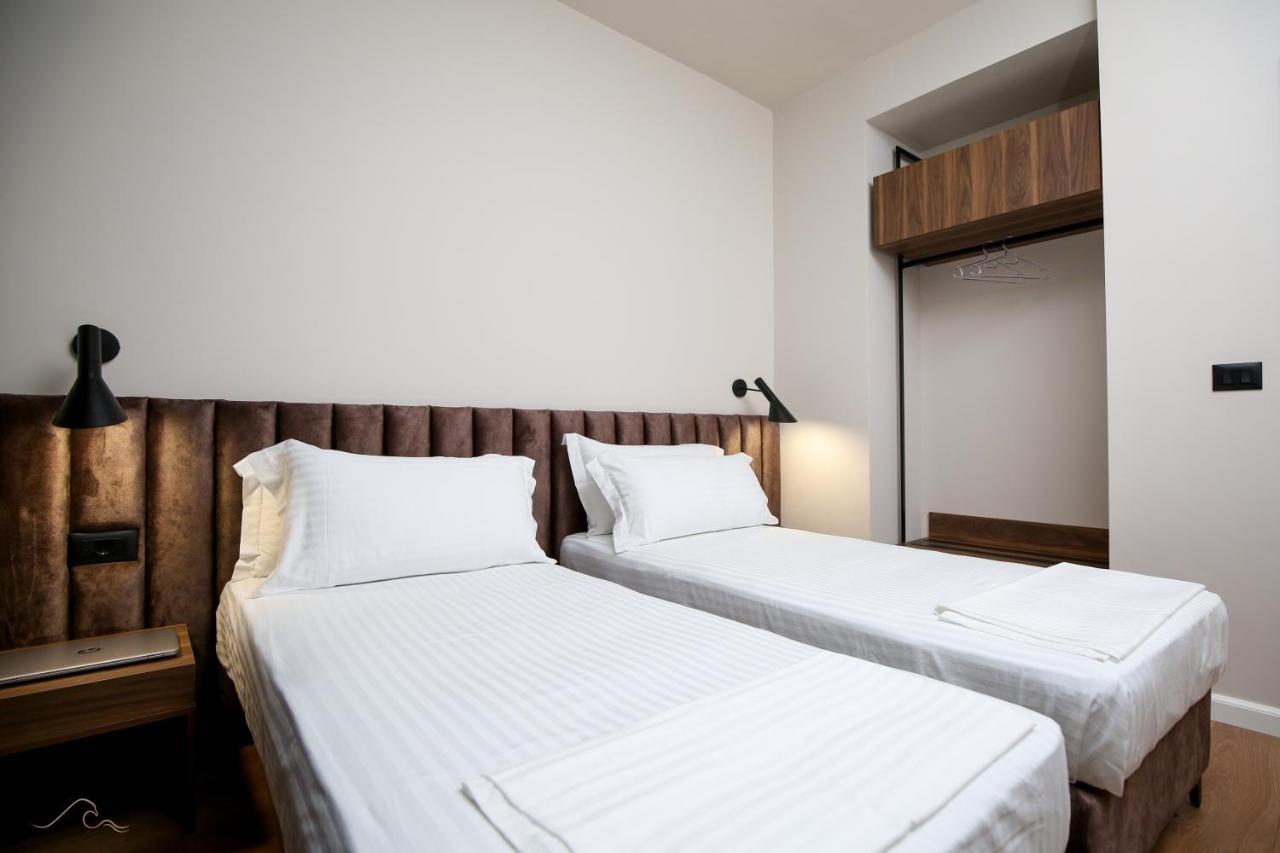 Hotel Libertas Vlorë Εξωτερικό φωτογραφία